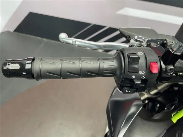 KAWASAKI  Z 900E - Thumbnail 4