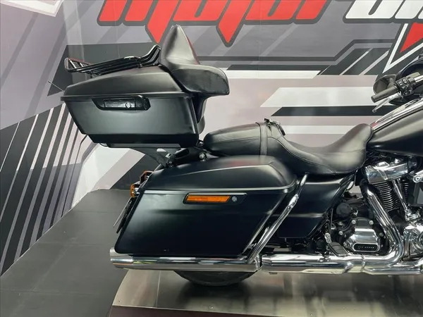 HARLEY DAVIDSON STREET GLIDE SPECIAL - Thumbnail 7