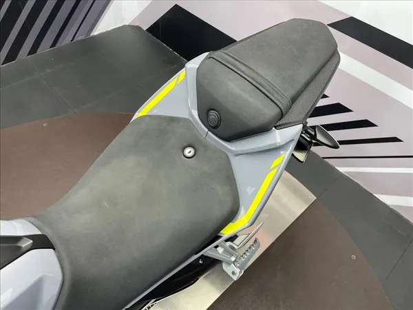 YAMAHA MT-125 ABS - Thumbnail 14