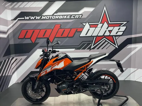 KTM 125 DUKE - Thumbnail 17