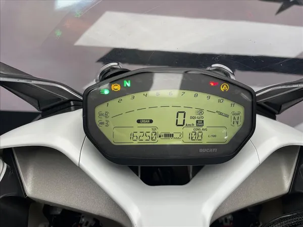 DUCATI SUPERSPORT S - Thumbnail 6