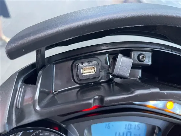 PIAGGIO MP3 300 HPE - Thumbnail 14