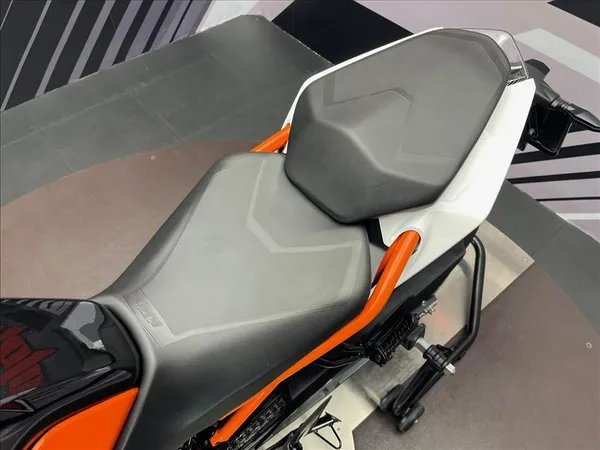 KTM 125 DUKE - Thumbnail 16