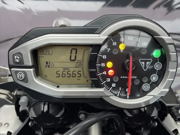 TRIUMPH TIGER 800 XRX ABS - Thumbnail 7