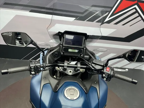 HONDA NT 1100 - Thumbnail 3