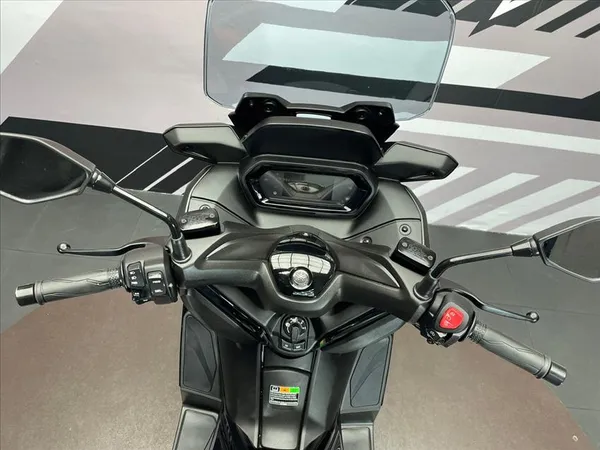 YAMAHA X-MAX 125 ABS - Thumbnail 3