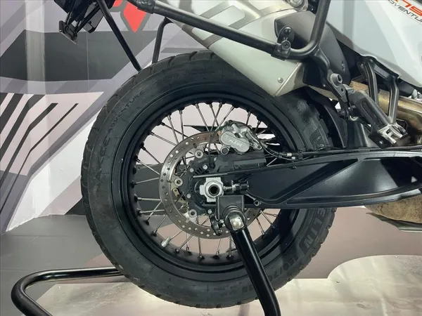 KTM 790 ADVENTURE - Thumbnail 17