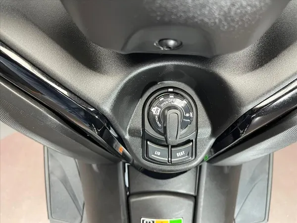 YAMAHA X-MAX 125 ABS - Thumbnail 6
