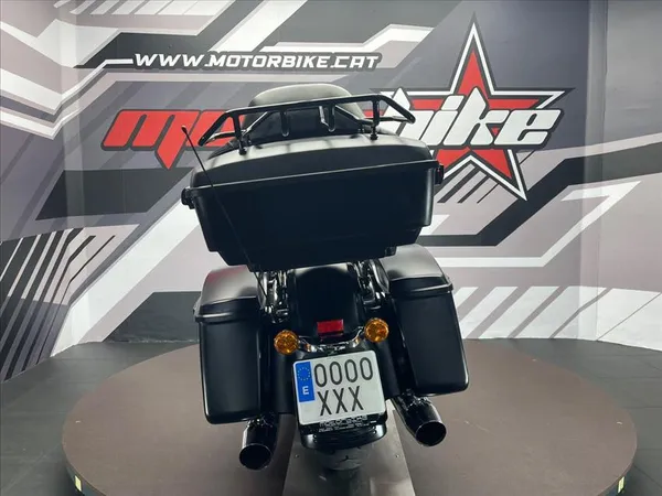 HARLEY DAVIDSON STREET GLIDE SPECIAL - Image 2