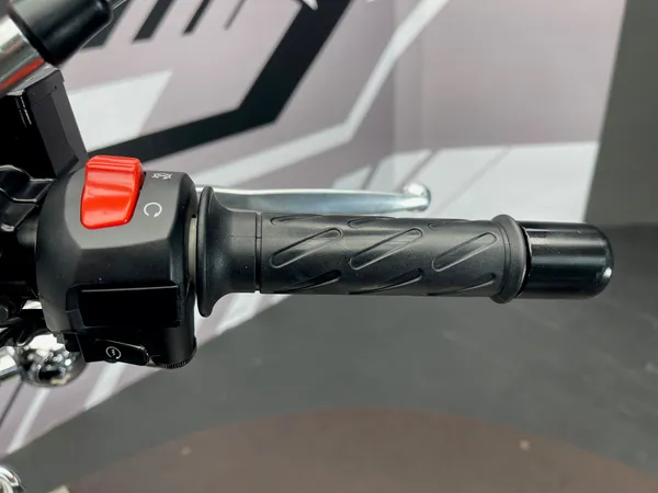 SUZUKI MARAUDER 125 - Thumbnail 8