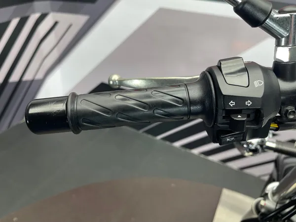 SUZUKI MARAUDER 125 - Thumbnail 7