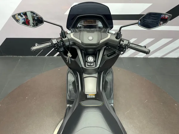 YAMAHA NMAX - Thumbnail 7