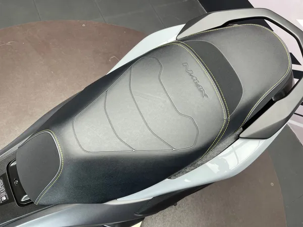 YAMAHA NMAX - Thumbnail 16