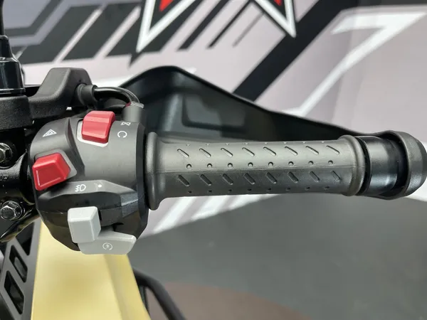 VOGE 650 DSX - Thumbnail 10