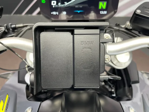 BMW F 900 R - Thumbnail 12