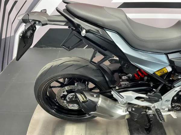 BMW F 900 R - Thumbnail 17