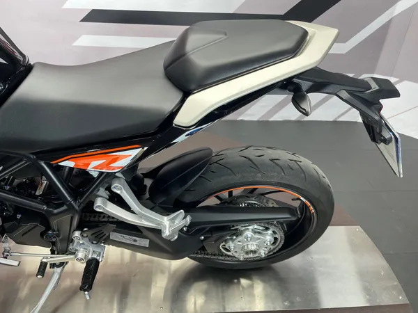 KOVE NK 125 R - Thumbnail 16