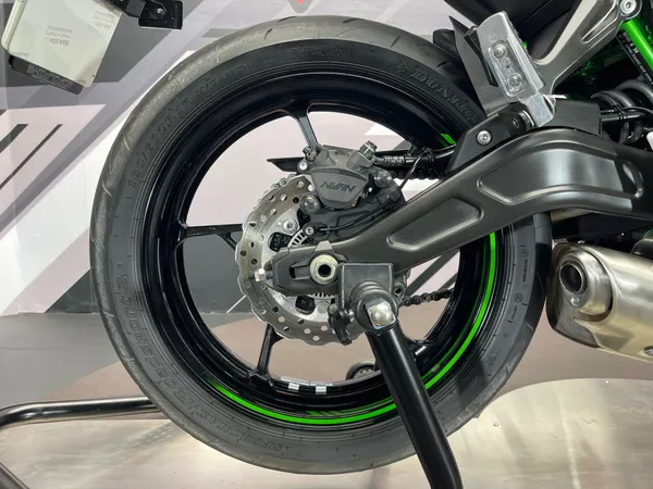 KAWASAKI Z 650 ABS - Thumbnail 13
