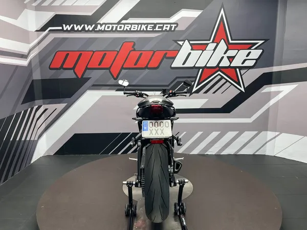 TRIUMPH STREET TRIPLE RS - Thumbnail 4