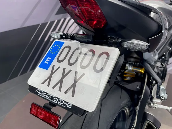 TRIUMPH STREET TRIPLE RS - Thumbnail 16
