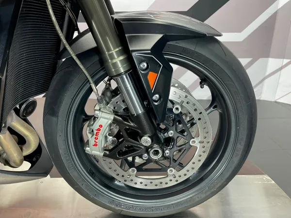 TRIUMPH STREET TRIPLE RS - Thumbnail 18
