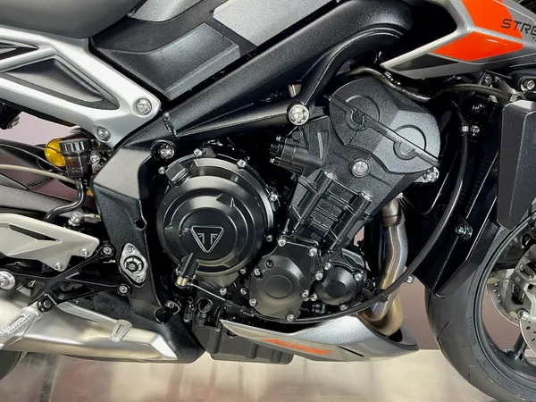 TRIUMPH STREET TRIPLE RS - Thumbnail 20