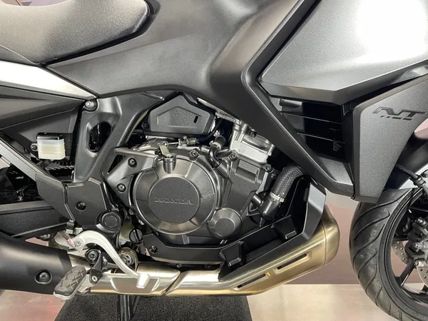 HONDA NT 1100 - Thumbnail 12