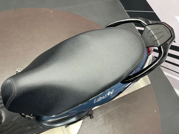 PIAGGIO LIBERTY 50  4T - Thumbnail 14