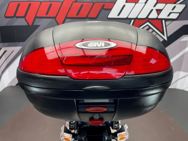 SUZUKI GSR 600 - Thumbnail 14