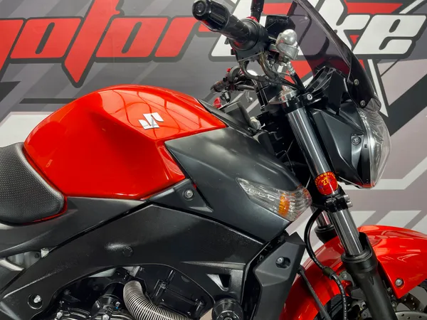 SUZUKI GSR 600 - Thumbnail 13