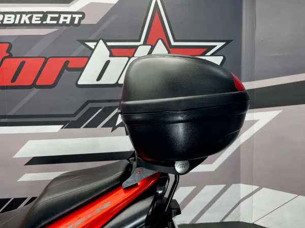 SUZUKI GSR 600 - Thumbnail 21