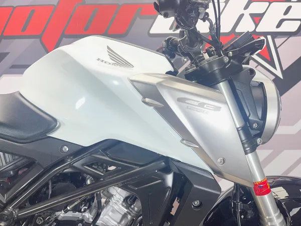 HONDA CB 125R - Thumbnail 10