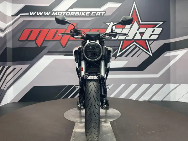 HONDA CB 125R - Thumbnail 3