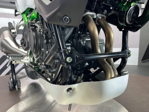 KAWASAKI KLE 500 - Thumbnail 17