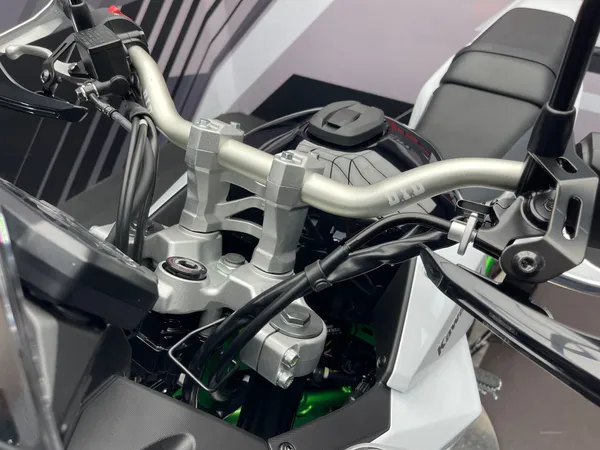 KAWASAKI KLE 500 - Thumbnail 19
