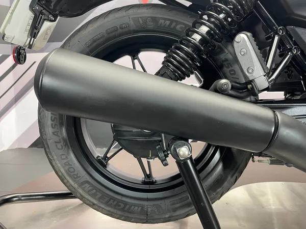 MOTO GUZZI V7 STONE - Thumbnail 12