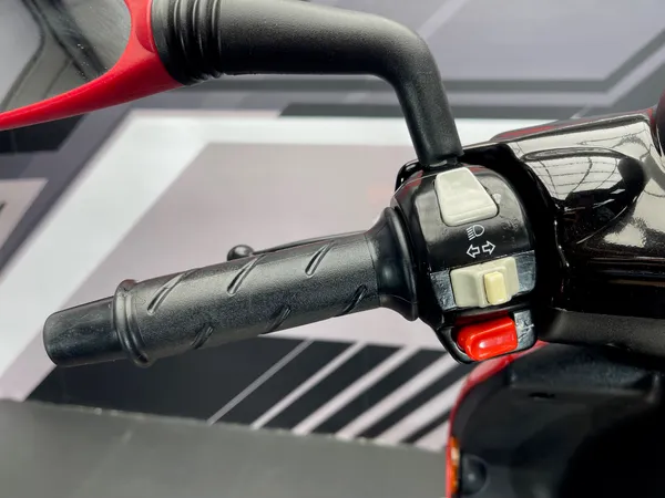 PEUGEOT SPEEDFIGTH LC 50 - Thumbnail 8
