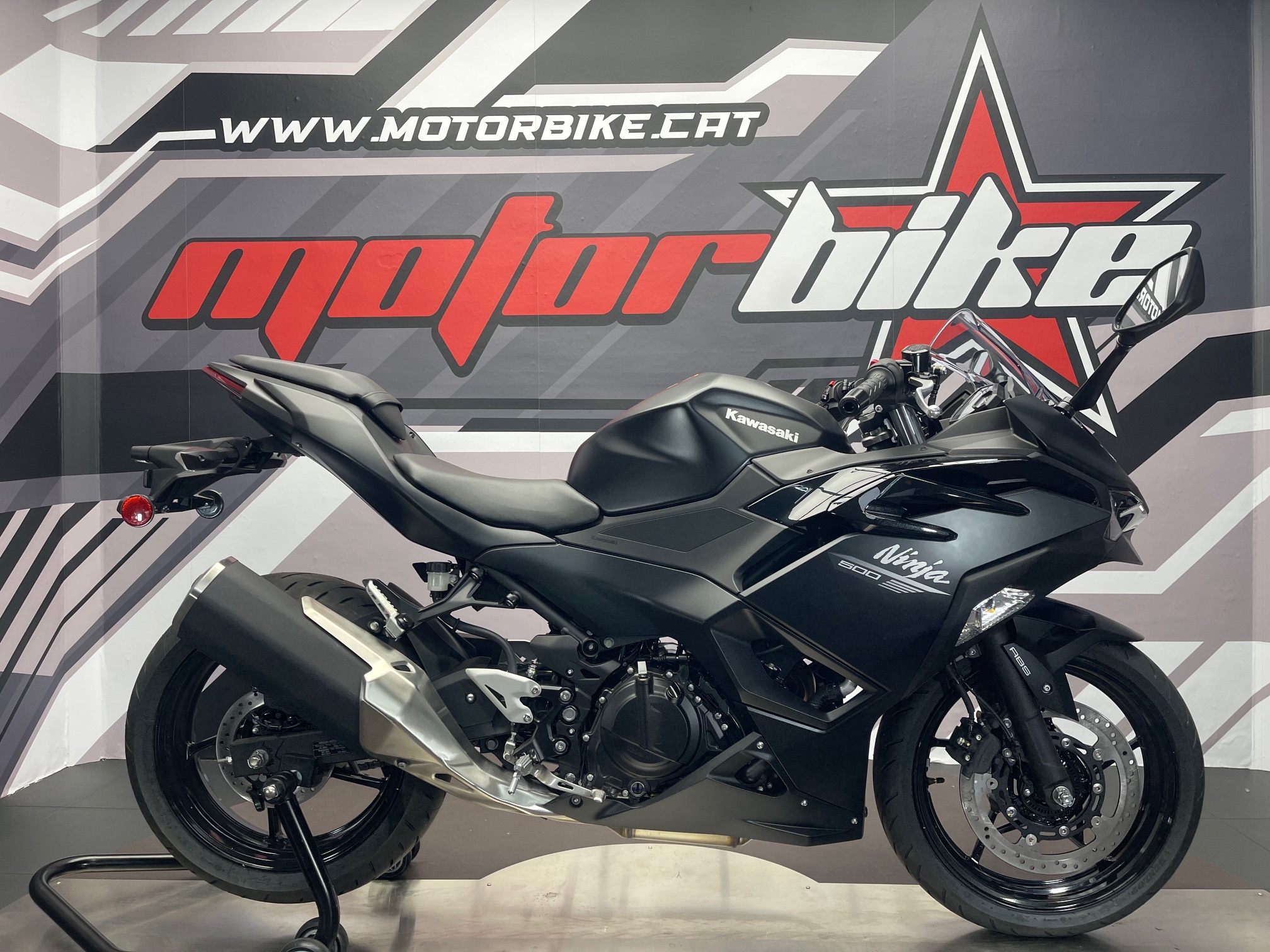 KAWASAKI ZX-6R 2026 - 10999,00 € | Motorbike.cat