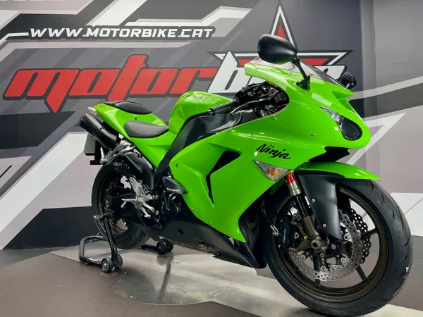 KAWASAKI ZX-10 R - Thumbnail 5