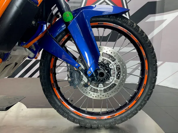 KTM 990 ADVENTURE - Thumbnail 12