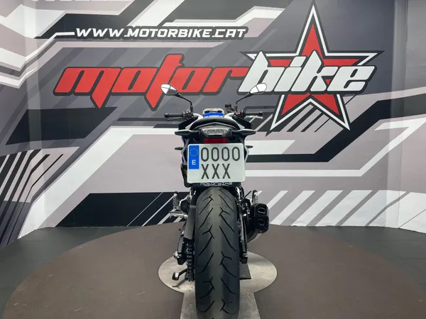 BMW F 900 R - Thumbnail 4