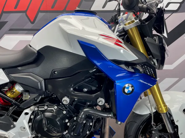 BMW F 900 R - Thumbnail 16