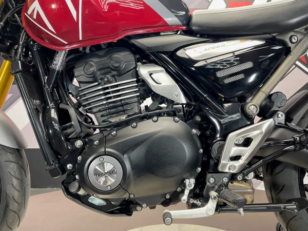 TRIUMPH SPEED 400 - Thumbnail 21