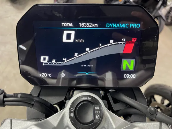 BMW F 900 R - Thumbnail 10