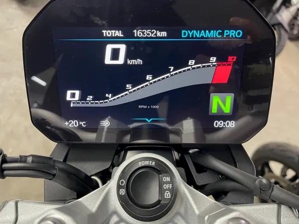 BMW F 900 R - Thumbnail 9