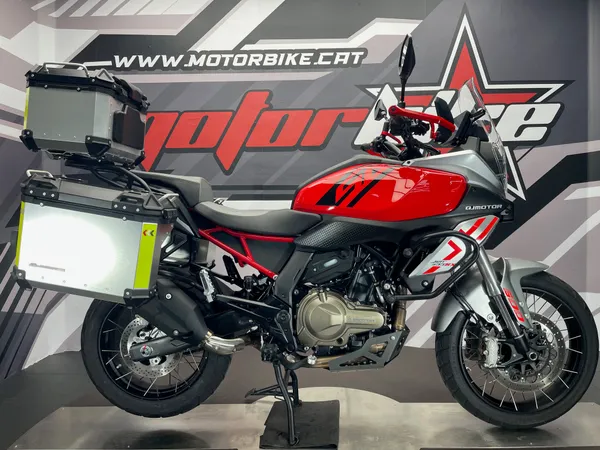 QJMOTOR SRT 600 SX - Thumbnail 1