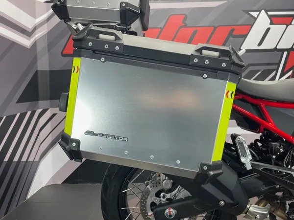 QJMOTOR SRT 600 SX - Thumbnail 15