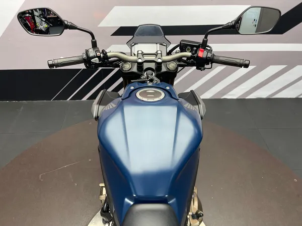 HONDA CB 650 R - Thumbnail 7