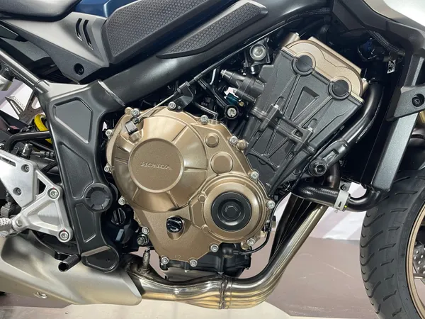 HONDA CB 650 R - Thumbnail 12