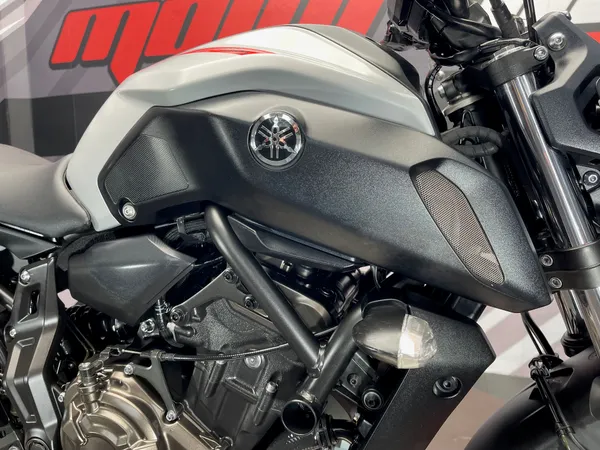 YAMAHA MT-07 ABS - Thumbnail 10